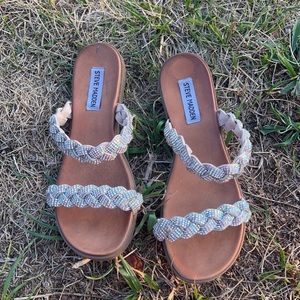 Steve Madden bling braided flip flops 7.5
